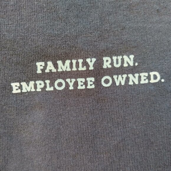 Beau's Brewery T-Shirt Size Small Beaus Tractor - Picture 5 of 6